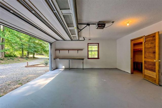 28 Coon Tail Road, Blairsville, GA 30512