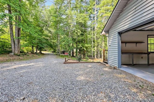 28 Coon Tail Road, Blairsville, GA 30512