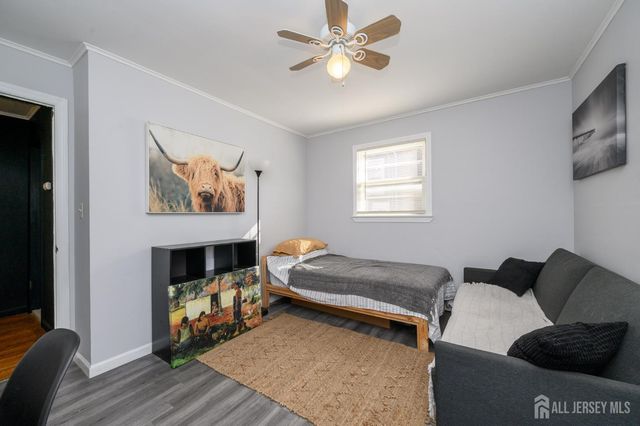 34 N Juliet N Street, Iselin, NJ 08830