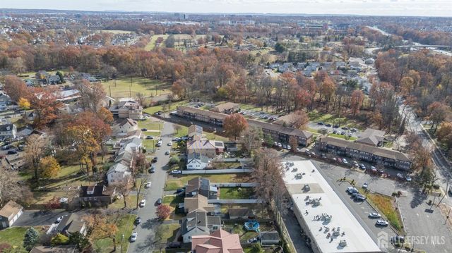 34 N Juliet N Street, Iselin, NJ 08830