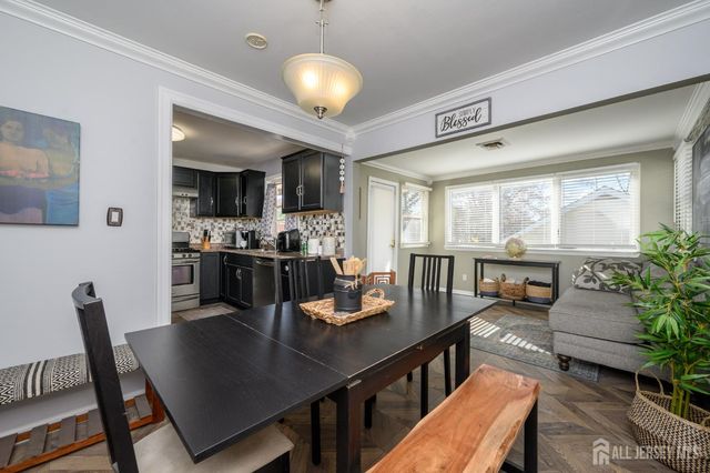 34 N Juliet N Street, Iselin, NJ 08830