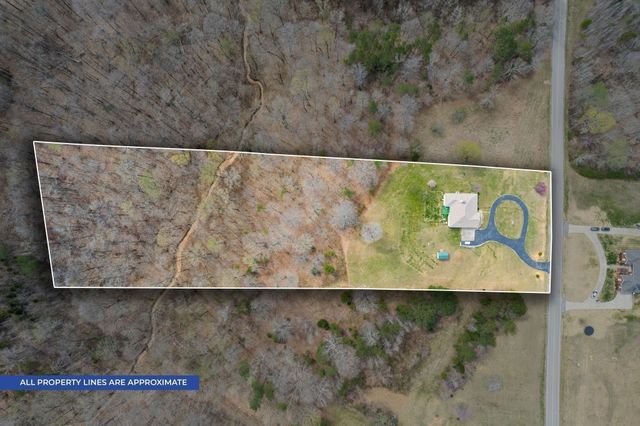 3337 Tarsus Rd, Palmyra, TN 37142