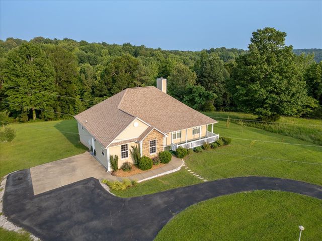 3337 Tarsus Rd, Palmyra, TN 37142