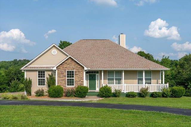 3337 Tarsus Rd, Palmyra, TN 37142