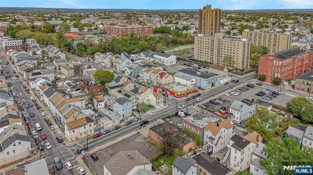 171 20th Avenue, Paterson, NJ 07501