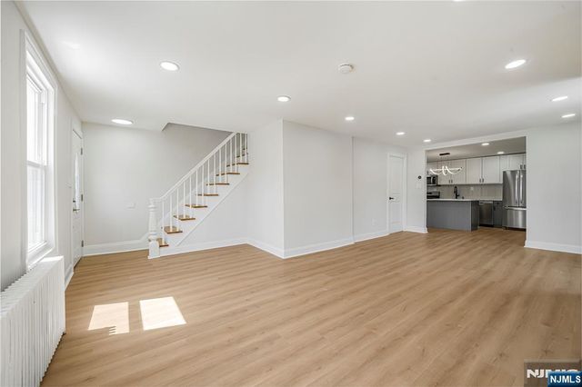 171 20th Avenue, Paterson, NJ 07501