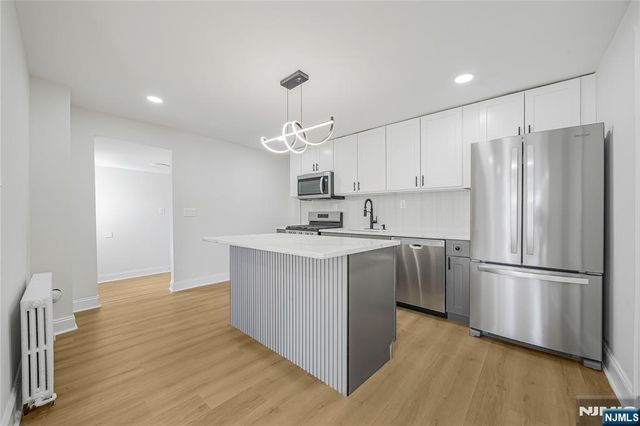 171 20th Avenue, Paterson, NJ 07501