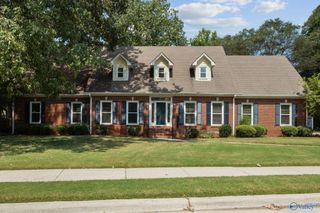10141 Dunbarton Drive SE, Huntsville, AL 35803