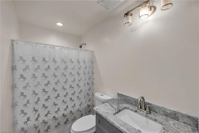 166 Skippers CT, Hertford, NC 27944