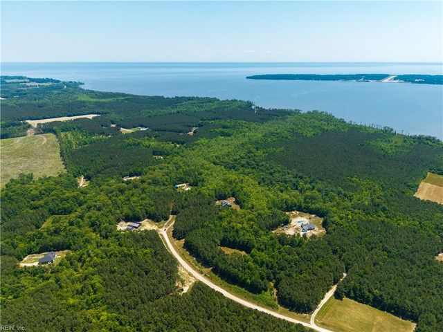 166 Skippers CT, Hertford, NC 27944