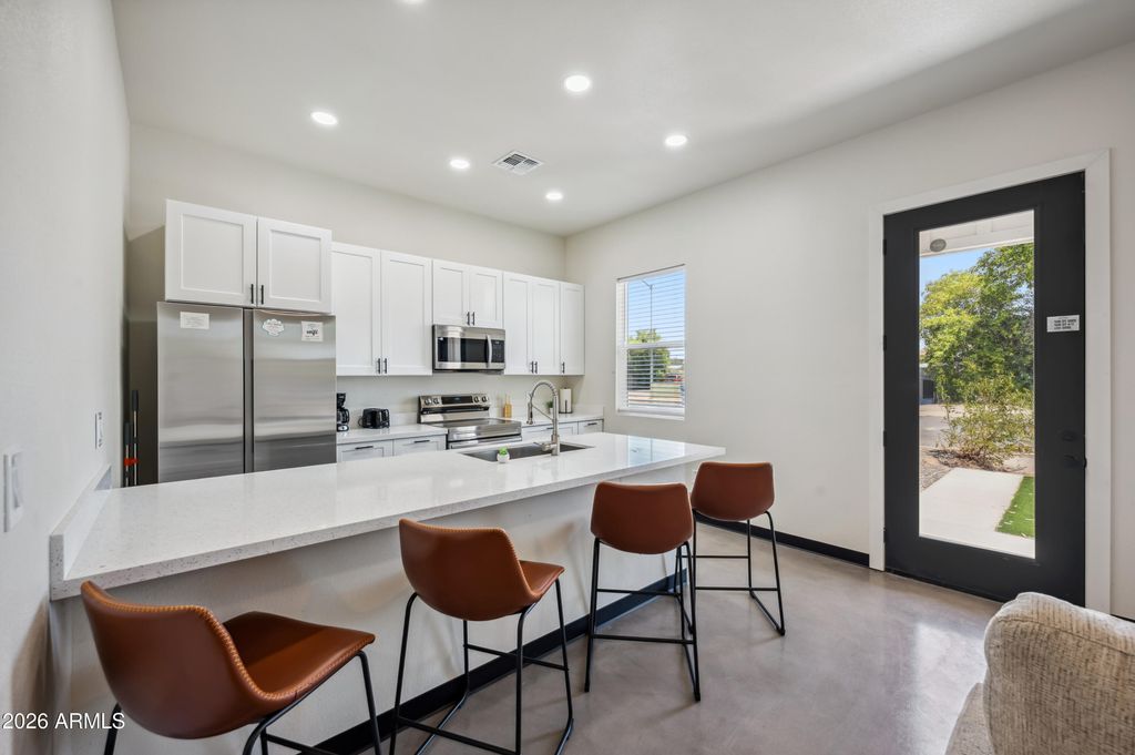 4136 N 11TH Street, Phoenix, AZ 85014 — photo 2