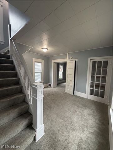 82 Brown Street, Barberton, OH 44203