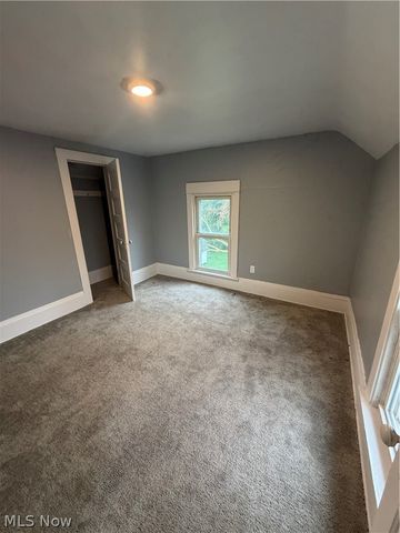 82 Brown Street, Barberton, OH 44203