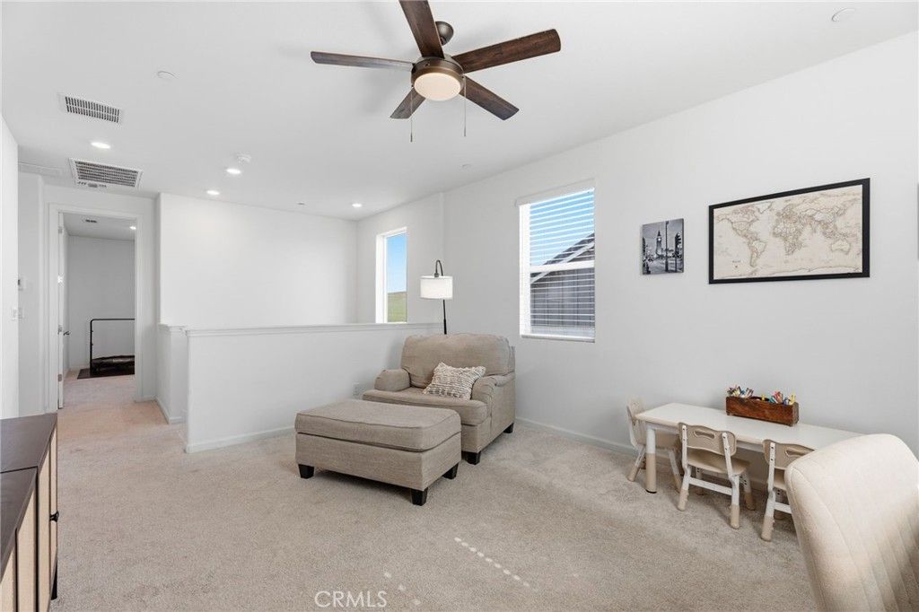 Image 20 of property listing at 588 Overstone Avenue, Madera, CA 93636