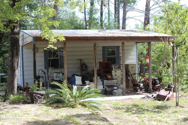 4335 Country Club Boulevard, Chipley, FL 32428