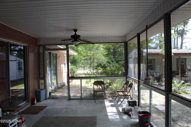 4335 Country Club Boulevard, Chipley, FL 32428