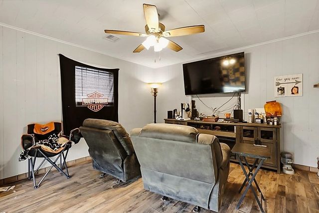 4361 Bayou Black Dr, Houma, LA 70360