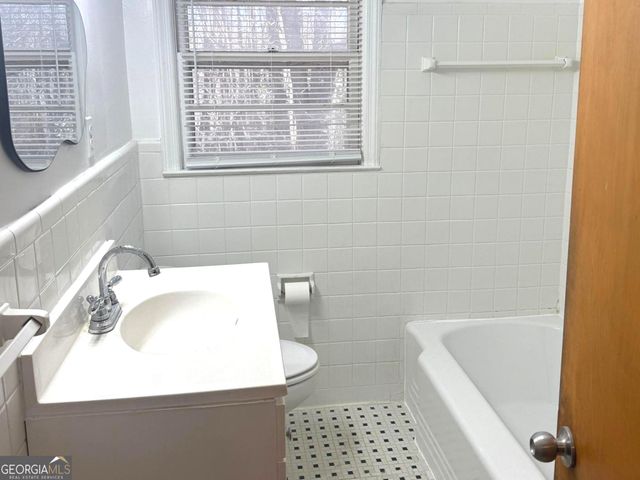 100 Brannan Drive, Stockbridge, GA 30281