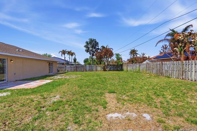 4381 SW Appleseed Road, Port St. Lucie, Port St Lucie, FL 34953