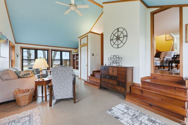 321 E Morsches Road, Columbia City, IN 46725