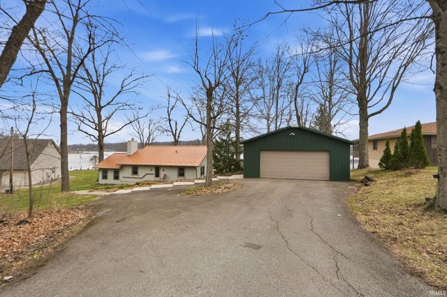 321 E Morsches Road, Columbia City, IN 46725