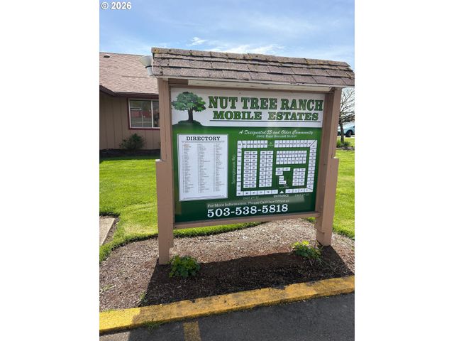 2902 E 2ND St, Newberg, OR 97132