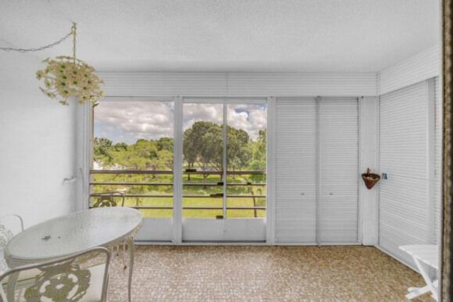 2998 NW 48th Terrace 434, Lauderdale Lakes, FL 33313