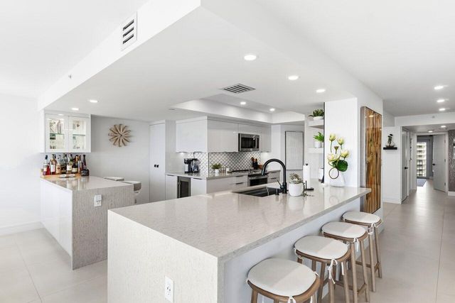 4001 N Ocean Boulevard 907, Boca Raton, FL 33431