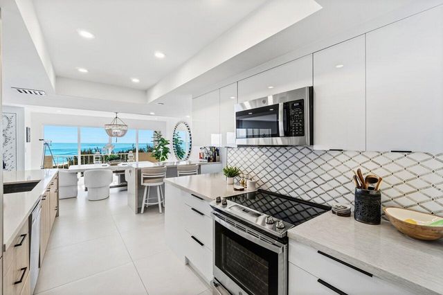 4001 N Ocean Boulevard 907, Boca Raton, FL 33431