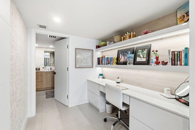 4001 N Ocean Boulevard 907, Boca Raton, FL 33431