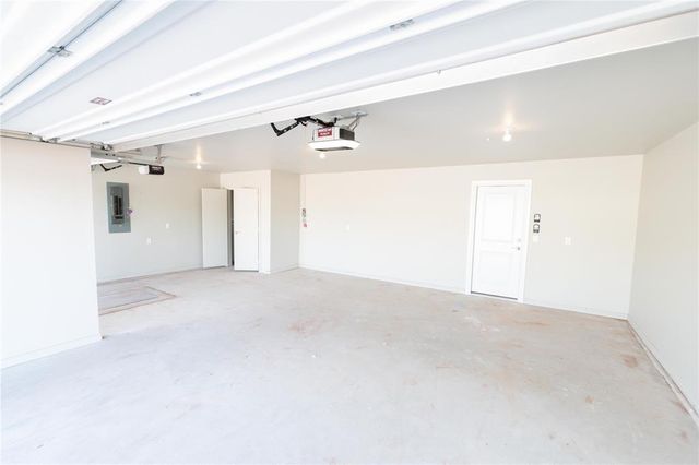 545 Still Meadows, Guthrie, OK 73044