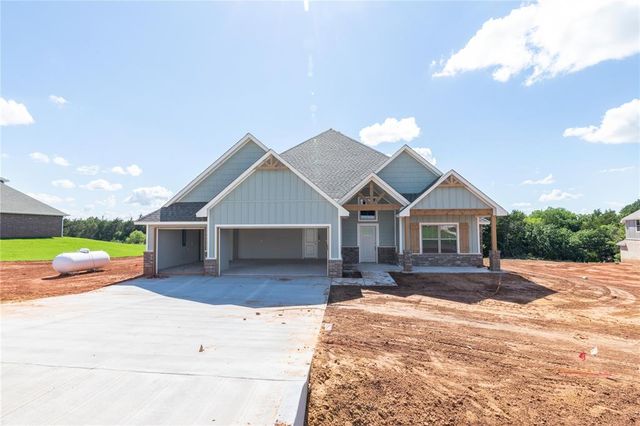 545 Still Meadows, Guthrie, OK 73044