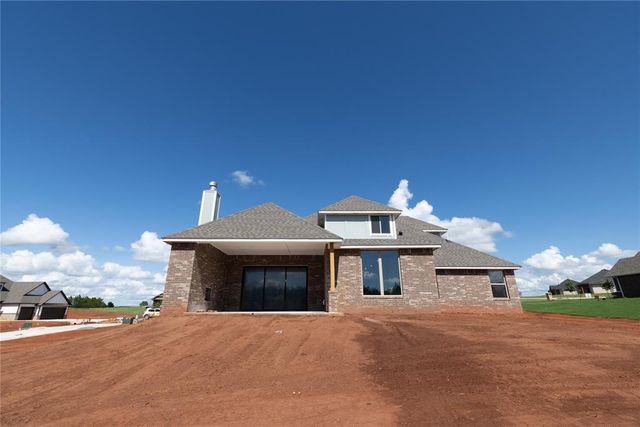 545 Still Meadows, Guthrie, OK 73044