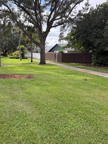 2905 CLUBVIEW DRIVE L2, Orlando, FL 32822