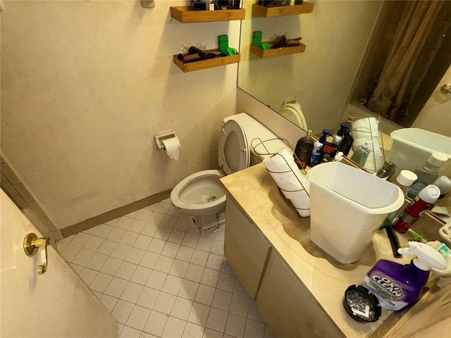 2905 CLUBVIEW DRIVE L2, Orlando, FL 32822