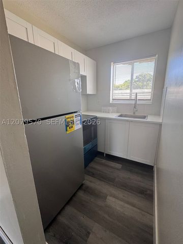 2150 Madison St 22, Hollywood, FL 33020