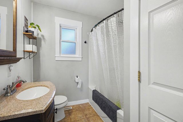 380 Birch, Schoolcraft Vllg, MI 49087