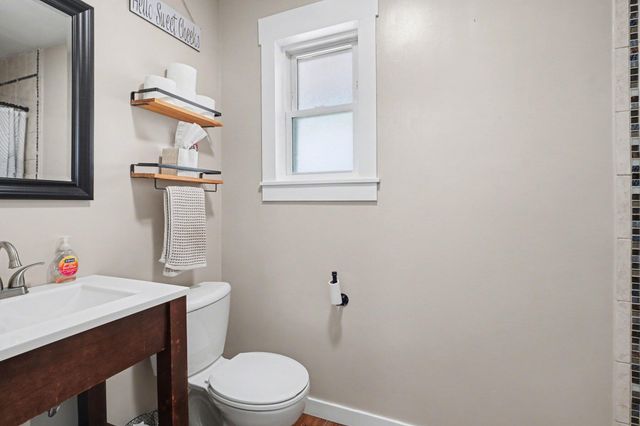 380 Birch, Schoolcraft Vllg, MI 49087