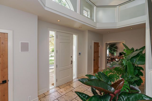 336 S Columbia Avenue, Columbus, OH 43209