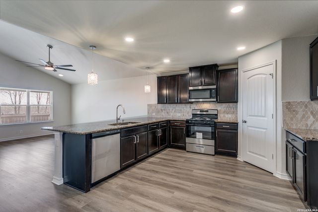 2915 SUNSET BEND, San Antonio, TX 78244