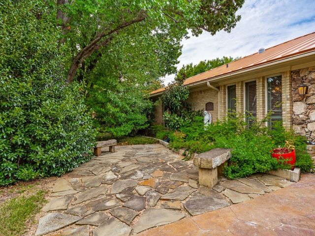 6153 Danbury Lane, Dallas, TX 75214
