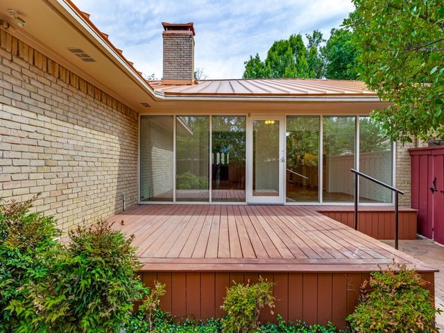6153 Danbury Lane, Dallas, TX 75214