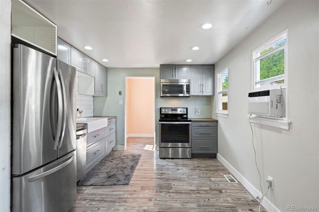 6840 Reno Drive, Arvada, CO 80002