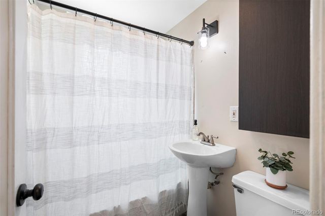 6840 Reno Drive, Arvada, CO 80002