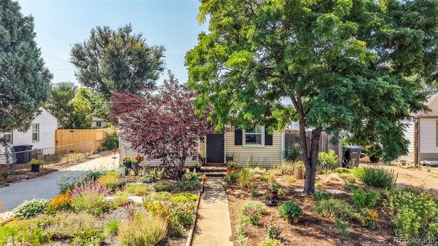 6840 Reno Drive, Arvada, CO 80002