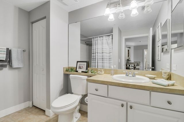 8303 MYRTLEWOOD Circle W, Palm Beach Gardens, FL 33418