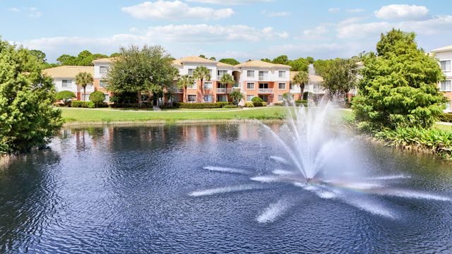 8303 MYRTLEWOOD Circle W, Palm Beach Gardens, FL 33418