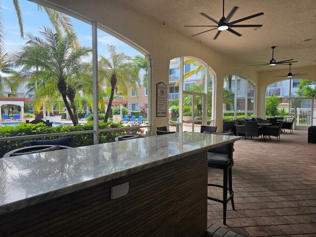 8303 MYRTLEWOOD Circle W, Palm Beach Gardens, FL 33418