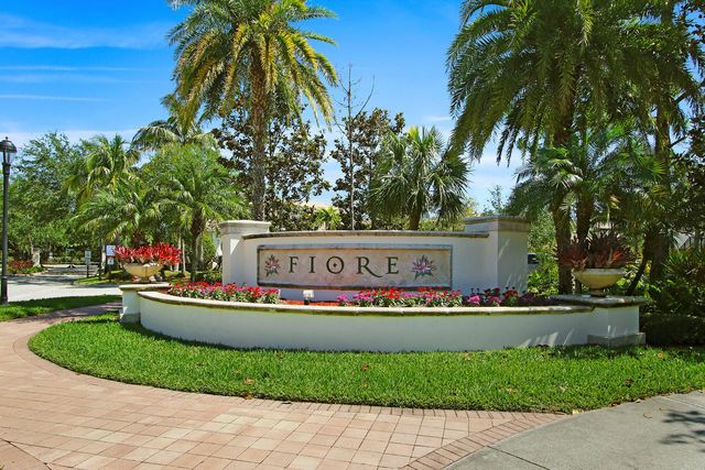 8303 MYRTLEWOOD Circle W, Palm Beach Gardens, FL 33418