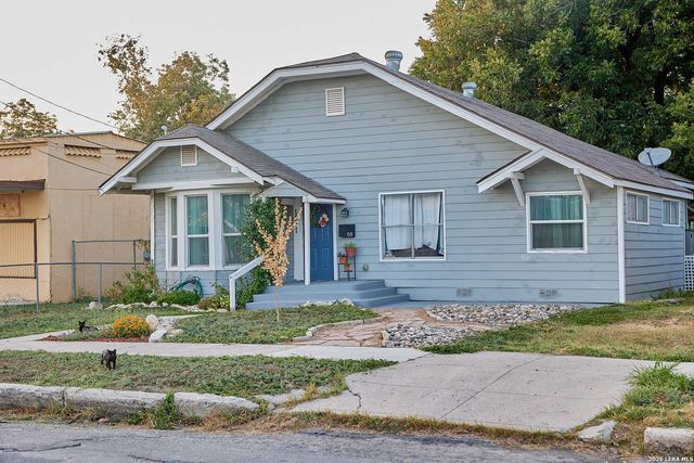 1531 W SUMMIT AVE, San Antonio, TX 78201